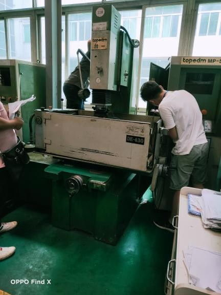 黄江镇回收工厂各类闲置二手设备欢迎来电询价 隆诚旺